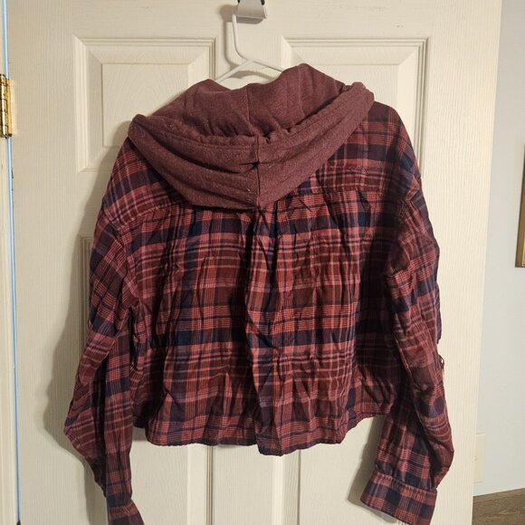 Hooded button down - Picture 2 of 3